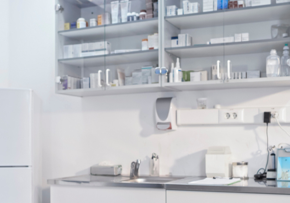 Fighting Pet-Related Infections: The Science Behind Veterinary Sanitizers